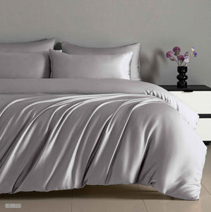 Lenjerie de pat dublu din SATIN EXTRA FIN, cu elastic, 4 piese F-548